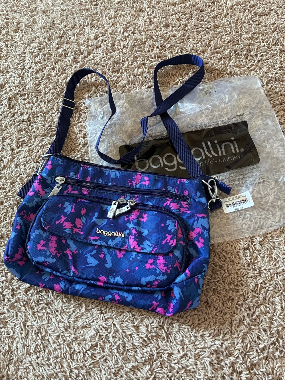 Baggallini Original Everyday Crossbody Bag NWOT!